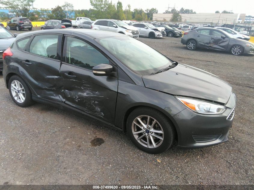 2017 FORD FOCUS SE - 1FADP3K24HL200912