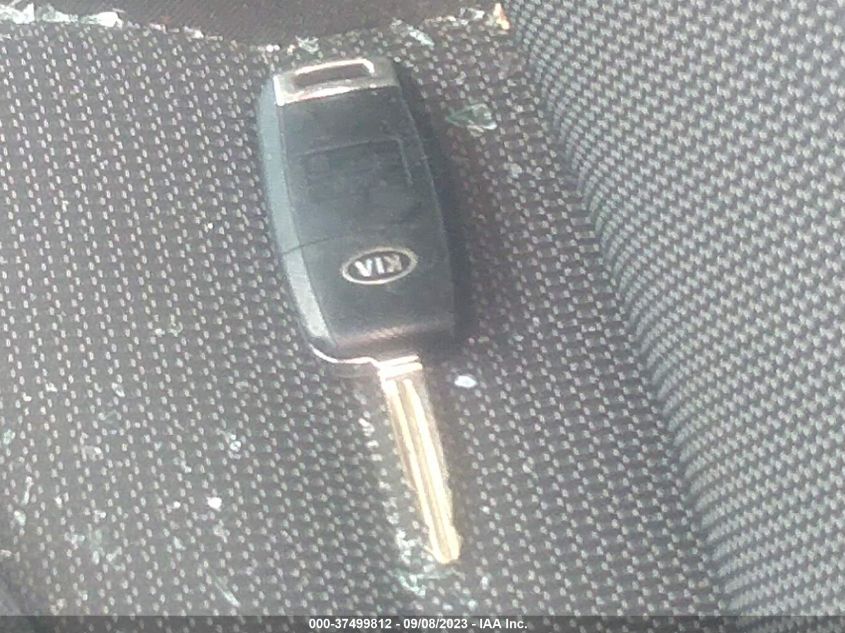 2017 KIA FORTE LX - 3KPFK4A75HE105109