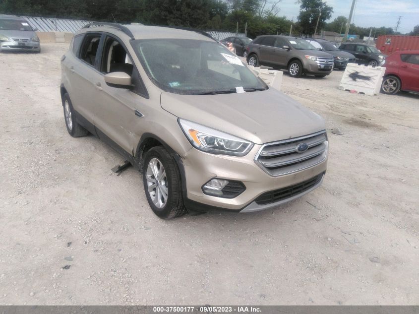 2017 FORD ESCAPE SE - 1FMCU9GD7HUD25310