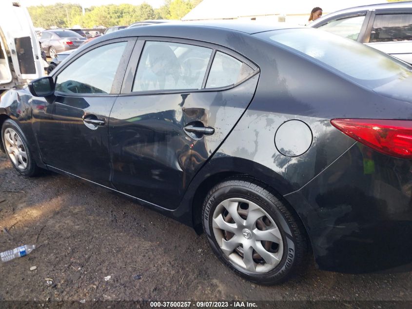 2014 MAZDA MAZDA3 I SPORT - JM1BM1U75E1146616
