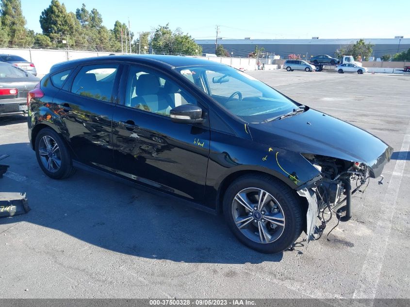 2014 FORD FOCUS SE - 1FADP3K25EL282001