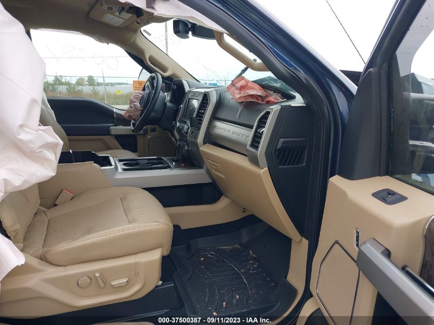 2019 FORD F-250 LARIAT - 1FT7W2BT1KEG33726