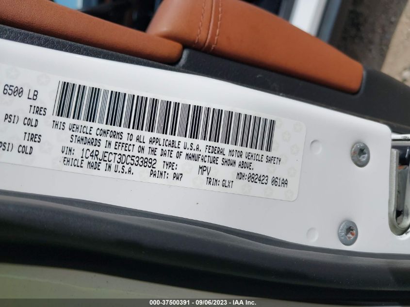 2013 JEEP GRAND CHEROKEE OVERLAND - 1C4RJECT3DC533892