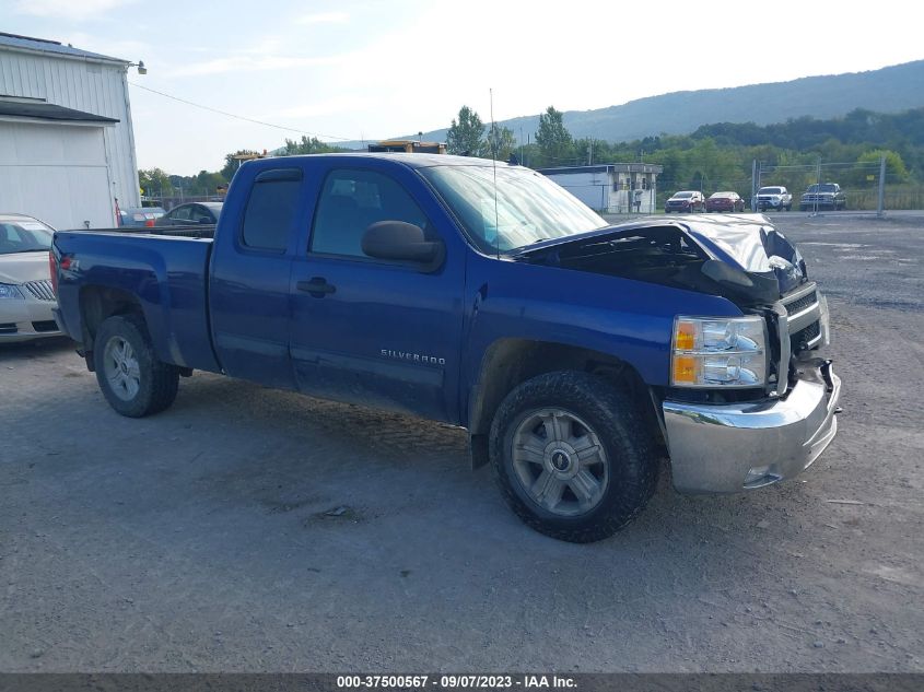 2013 CHEVROLET SILVERADO 1500 LT - 1GCRKSE74DZ104771