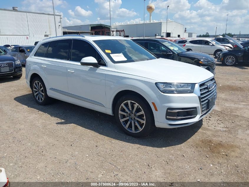 WA1LAAF74HD038527 2017 AUDI Q7, photo no. 1