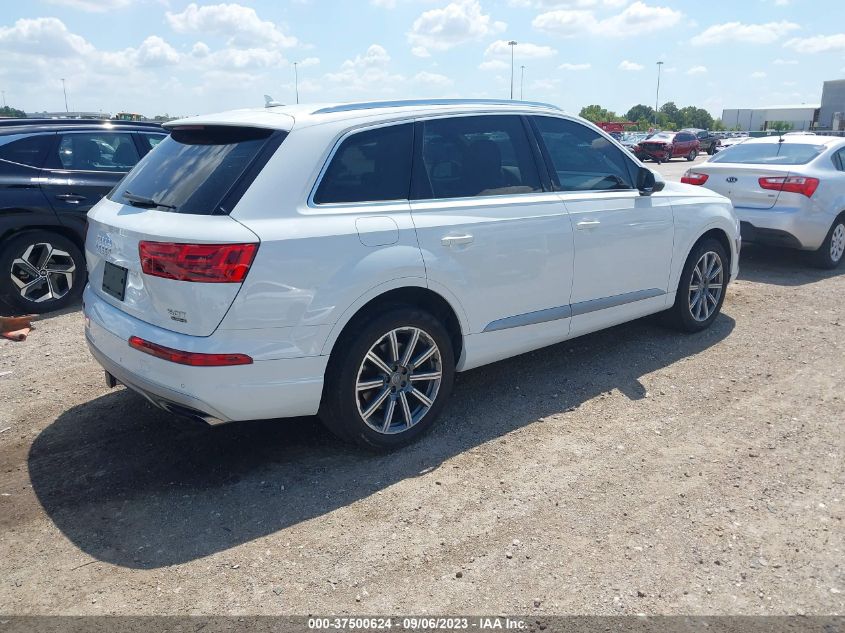 WA1LAAF74HD038527 2017 AUDI Q7, photo no. 4