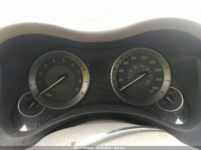 2015 INFINITI Q70 JN1BY1AR0FM561436