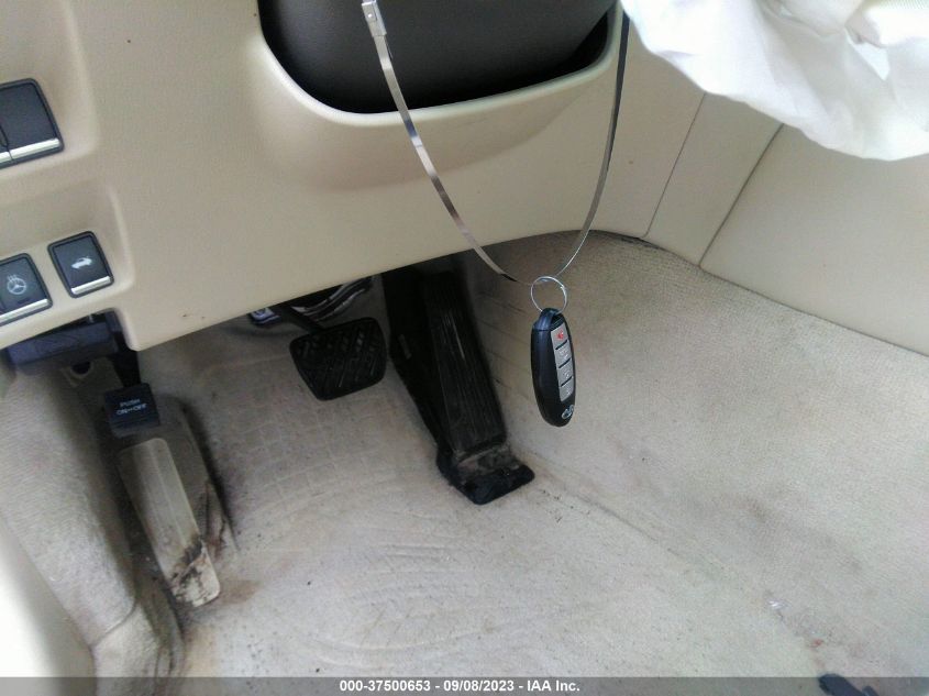 2015 INFINITI Q70 JN1BY1AR0FM561436