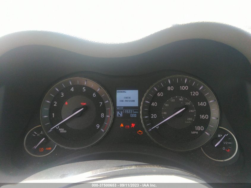 2015 INFINITI Q70 JN1BY1AR0FM561436