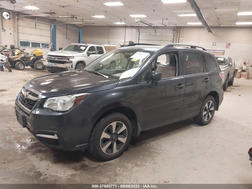 VIN JF2SJAEC6HH520247 2017 SUBARU FORESTER PREMIUM