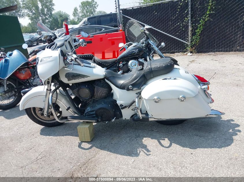 2017 INDIAN MOTORCYCLE CO. CHIEFTAIN 56KTCAAAXH3355490