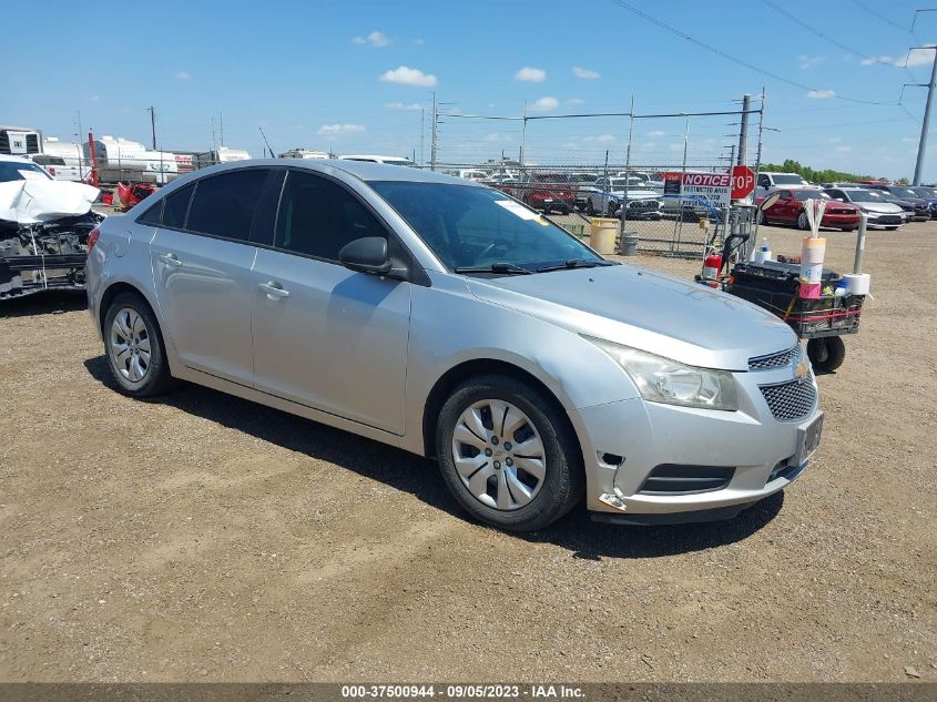 2014 CHEVROLET CRUZE LS - 1G1PA5SH9E7353615