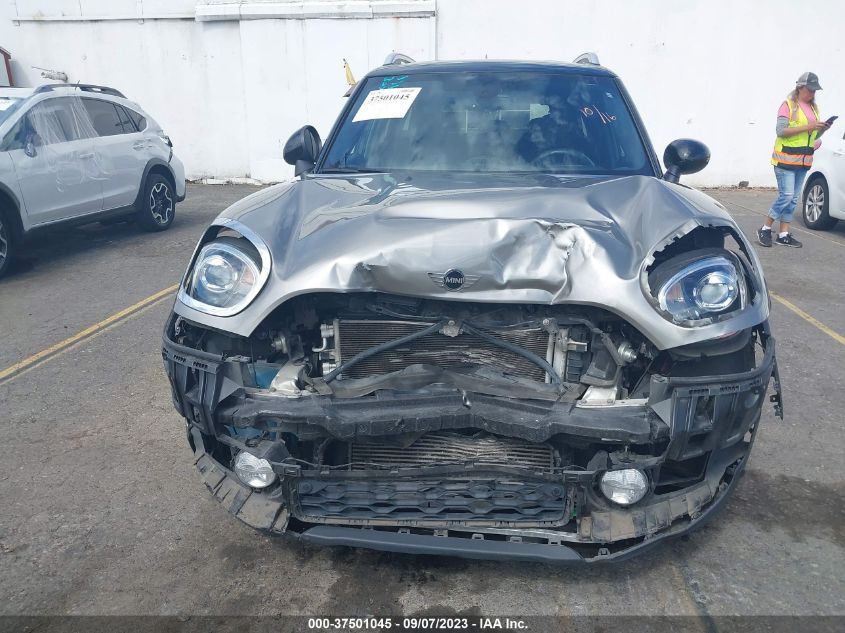 2017 MINI COUNTRYMAN COOPER S WMZYT5C35H3D79636