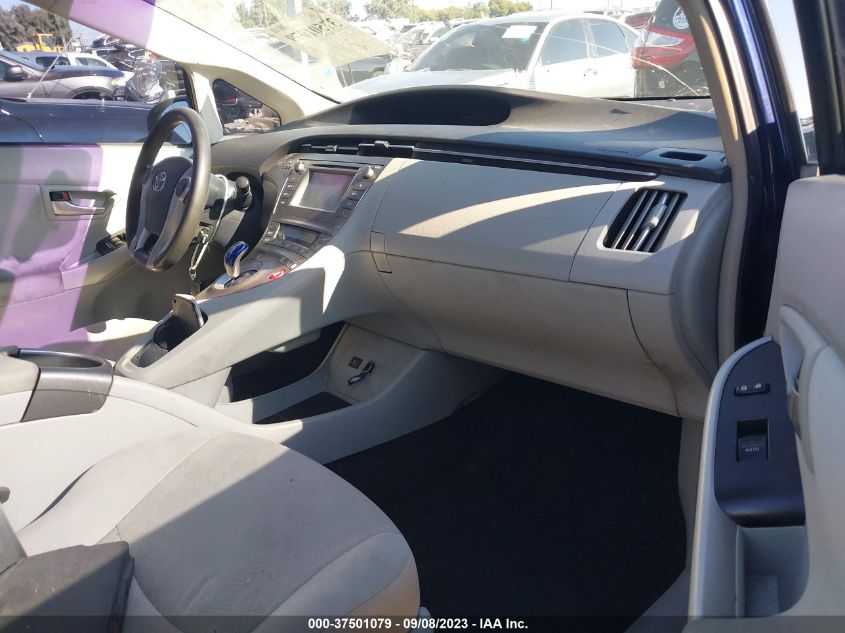 2014 TOYOTA PRIUS FOUR/FIVE/THREE/ONE/TWO - JTDKN3DU0E0372549