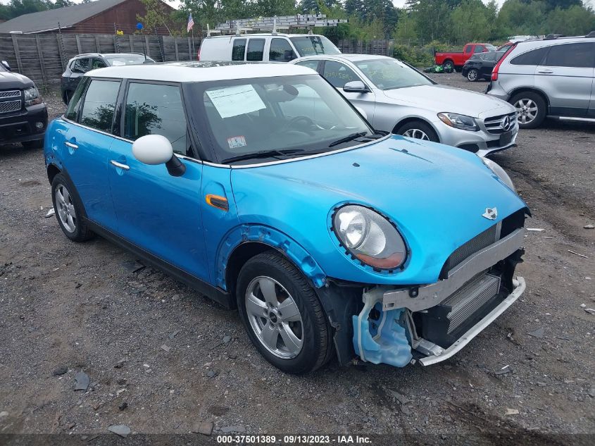 2015 MINI COOPER HARDTOP 4 DOOR - WMWXS5C50FT833573