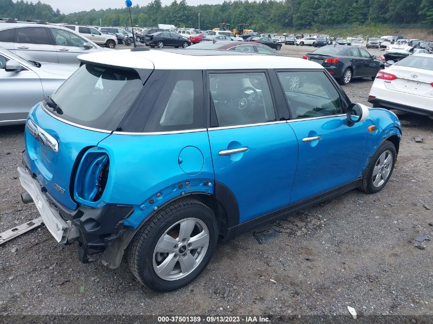 2015 MINI COOPER HARDTOP 4 DOOR - WMWXS5C50FT833573