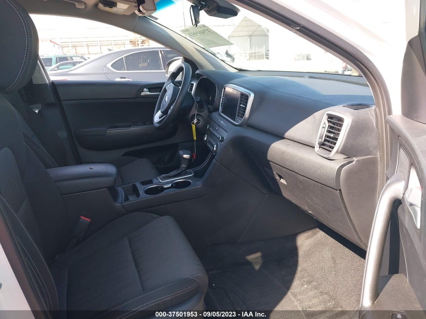 VIN KNDPM3AC5L7701254 2020 KIA SPORTAGE LX