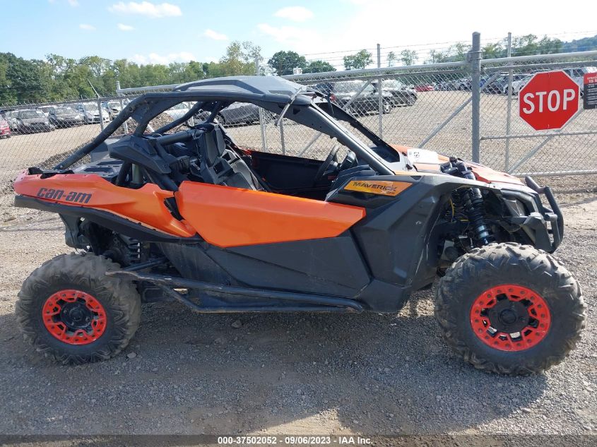 2019 CAN-AM MAVERICK X3 X DS TURBO R - 3JBVDAW42KK001269