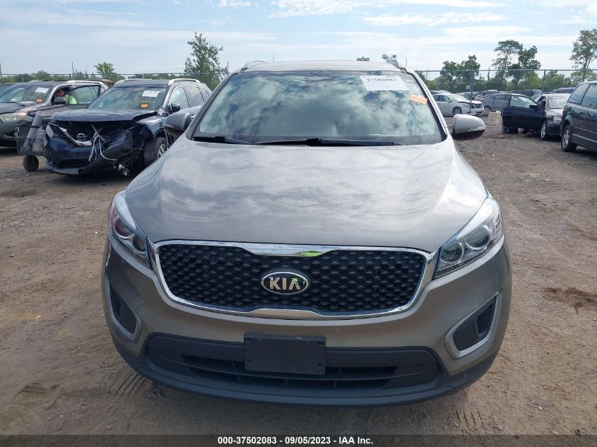 2016 KIA SORENTO LX - 5XYPGDA34GG035039