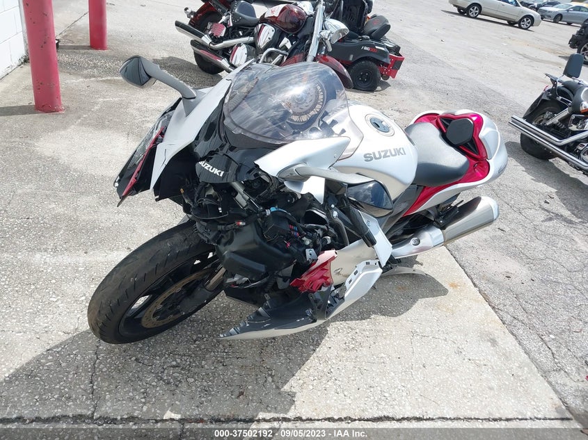 VIN JS1EJ11B1N7100741 2022 SUZUKI GSX1300 RR