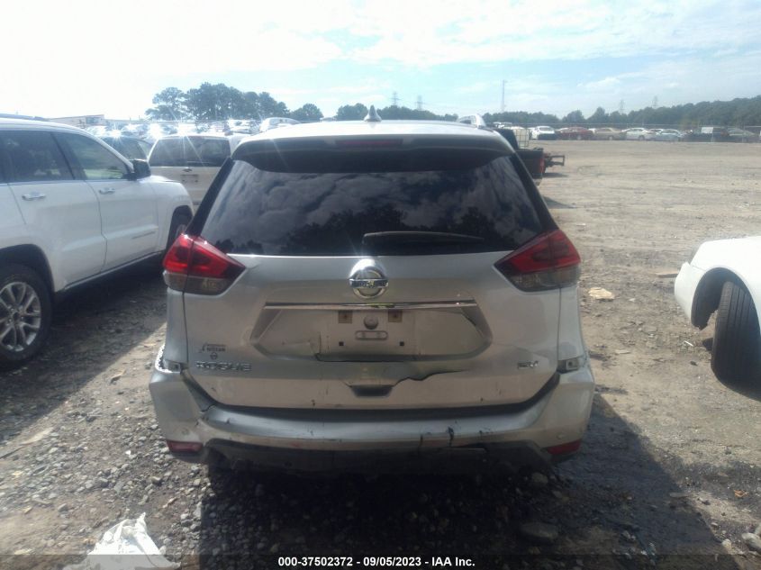 2020 NISSAN ROGUE SV - KNMAT2MT1LP507433