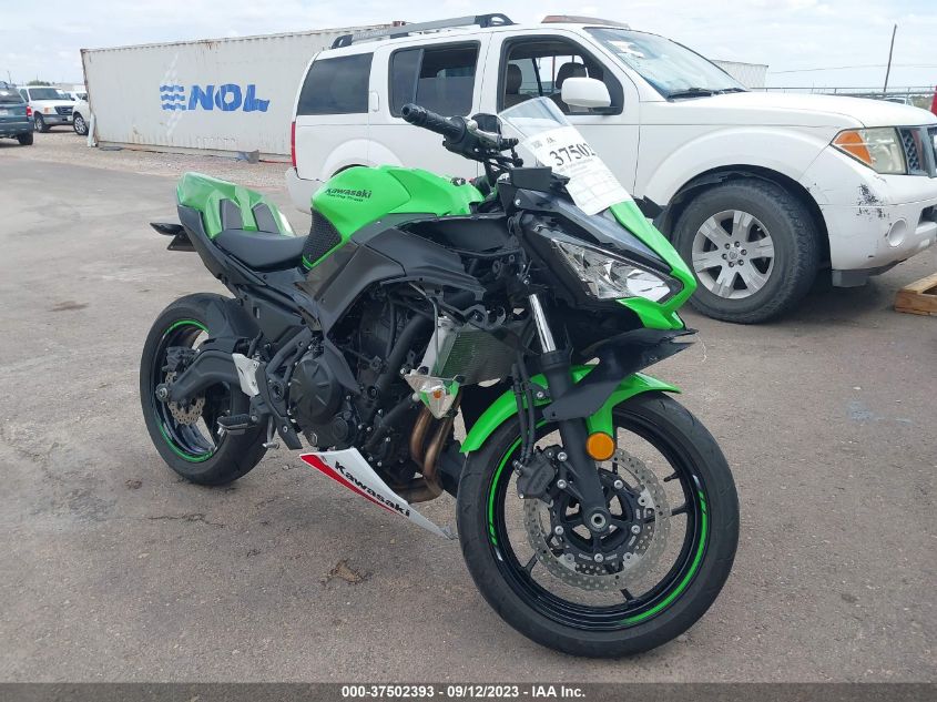 VIN ML5EXEN1XNDA78377 2022 KAWASAKI EX650 N