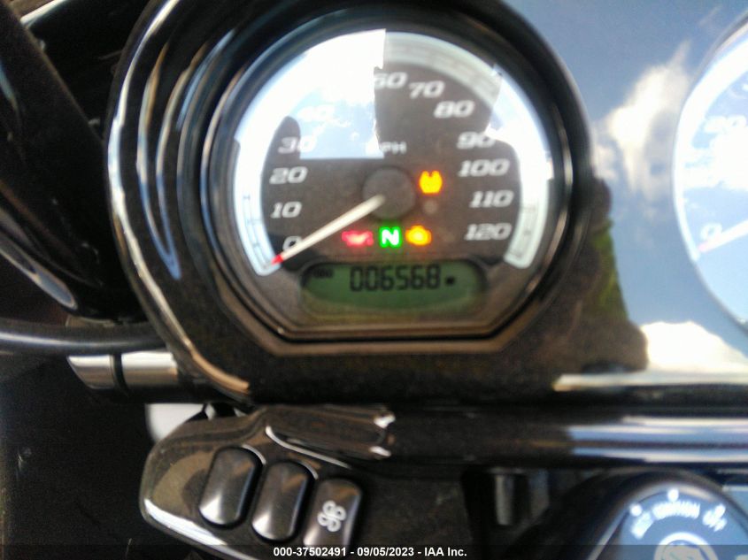 2022 HARLEY-DAVIDSON FLTRK 1HD1KZF13NB639468