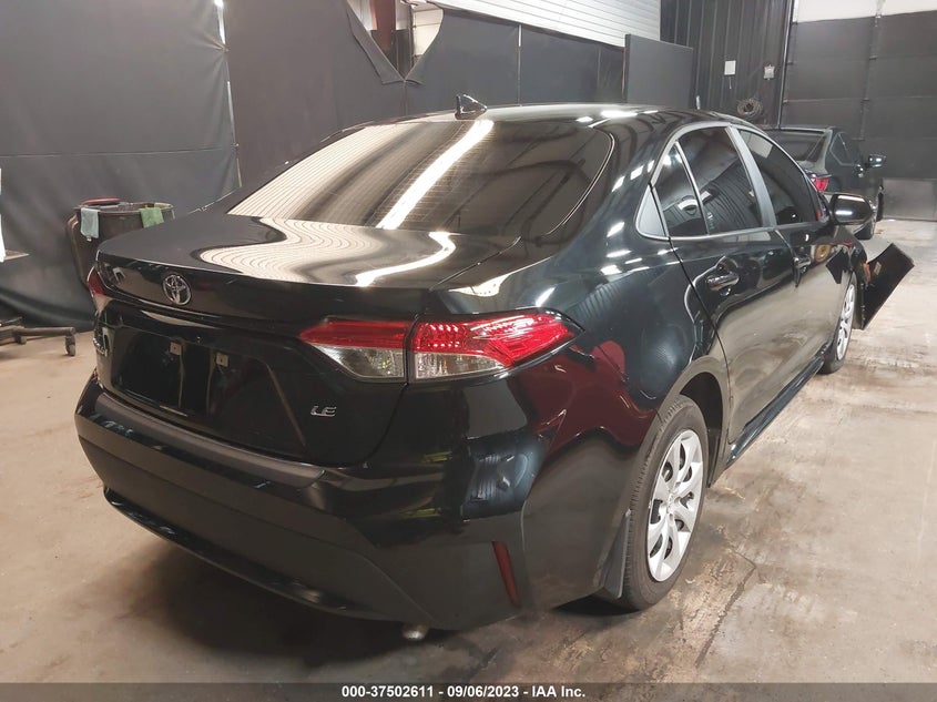 VIN 5YFEPMAE6NP385502 2022 TOYOTA COROLLA LE