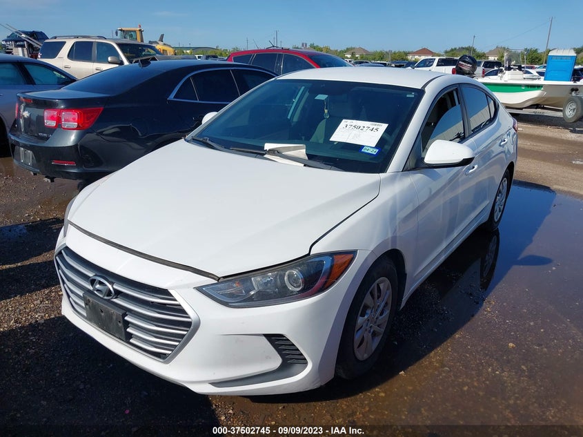 VIN 5NPD74LF0JH281127 2018 HYUNDAI ELANTRA SE