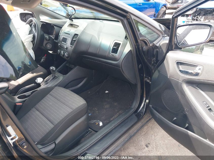 2016 KIA FORTE 5-DOOR LX - KNAFK5A88G5568593