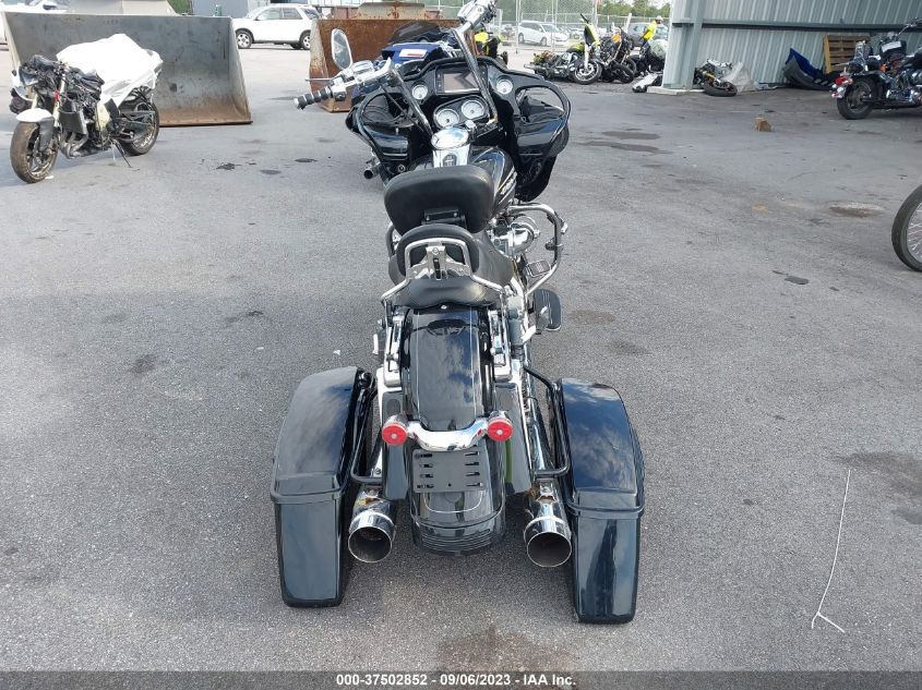 2015 HARLEY-DAVIDSON FLTRXS ROAD GLIDE SPECIAL - 1HD1KTM17FB605387