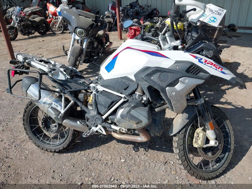 2022 BMW R 1250 GS WB10M0307N6F82554