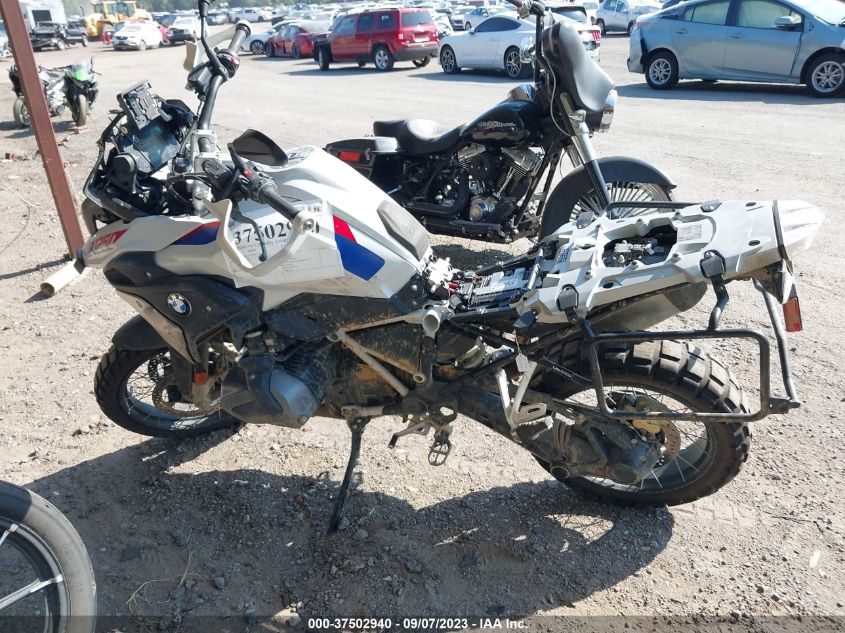 2022 BMW R 1250 GS WB10M0307N6F82554