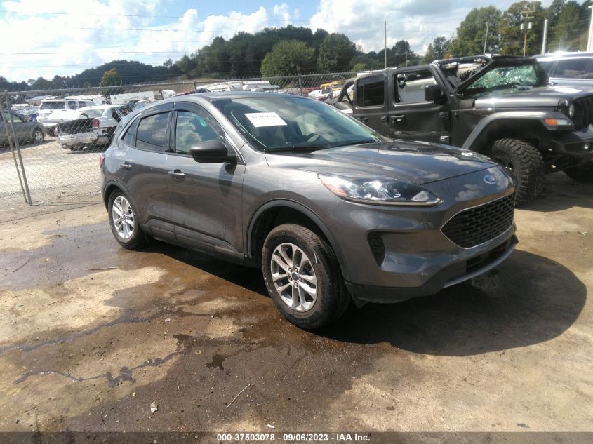 2022 FORD ESCAPE SE - 1FMCU9G61NUC03829