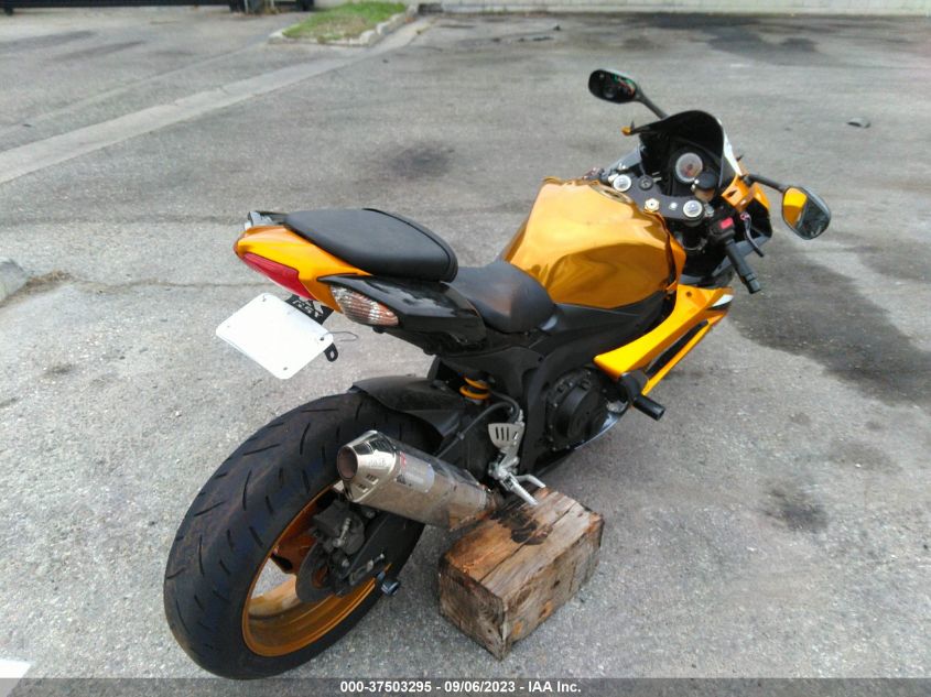 2007 SUZUKI GSX-R750 - JS1GR7KA672100731