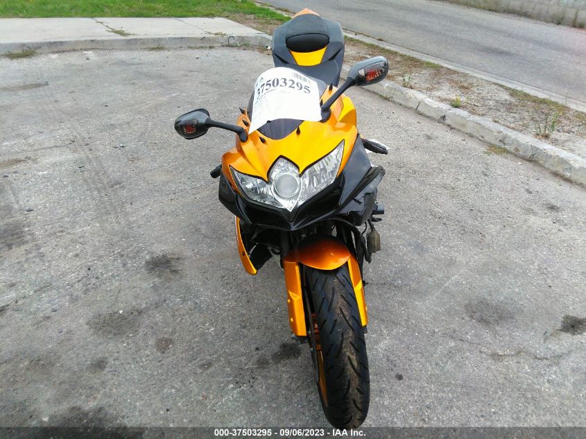2007 SUZUKI GSX-R750 - JS1GR7KA672100731