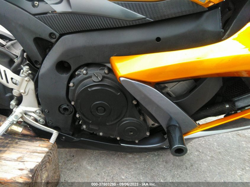 2007 SUZUKI GSX-R750 - JS1GR7KA672100731