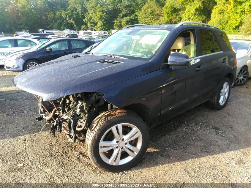 2013 MERCEDES-BENZ M-CLASS ML 350 4JGDA5HBXDA198874