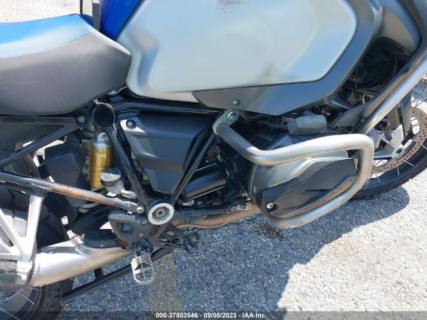 2015 BMW R1200 GS ADVENTURE WB10A1201FZ096934