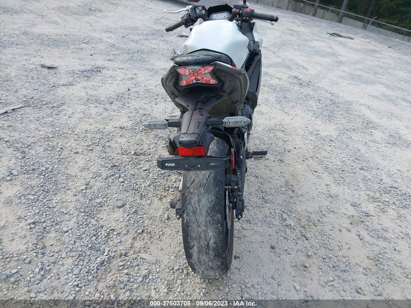 VIN ML5EXER12PDA90813 2023 KAWASAKI EX650 R