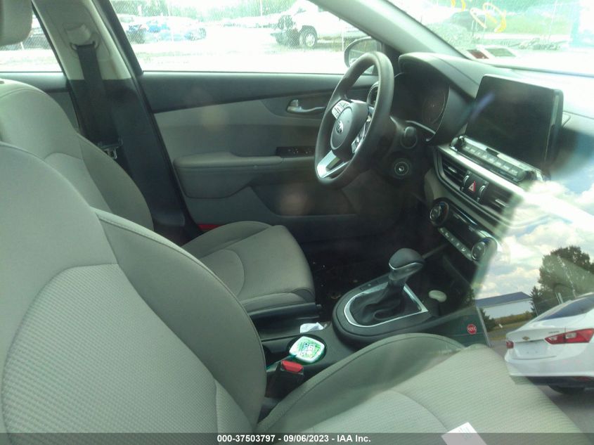 2019 KIA FORTE LXS - 3KPF24AD8KE131264