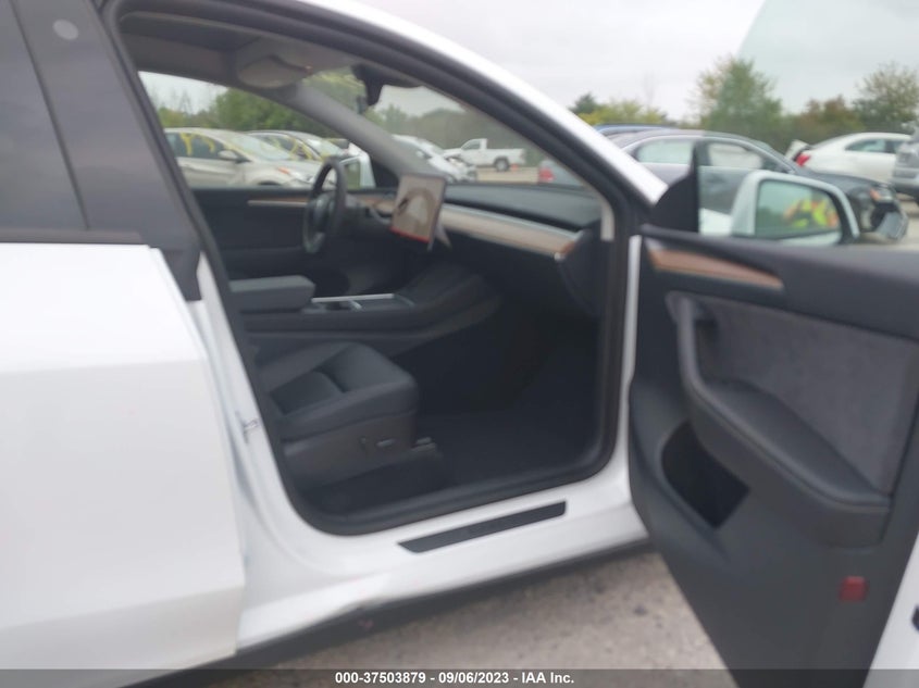 VIN 7SAYGDEF0NF552323 2022 TESLA MODEL Y PERFORMANCE