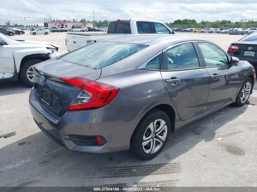VIN 19XFC2F50JE044167 2018 HONDA CIVIC SEDAN LX