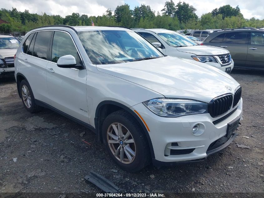2015 BMW X5 XDRIVE35I - 5UXKR0C53F0P08854