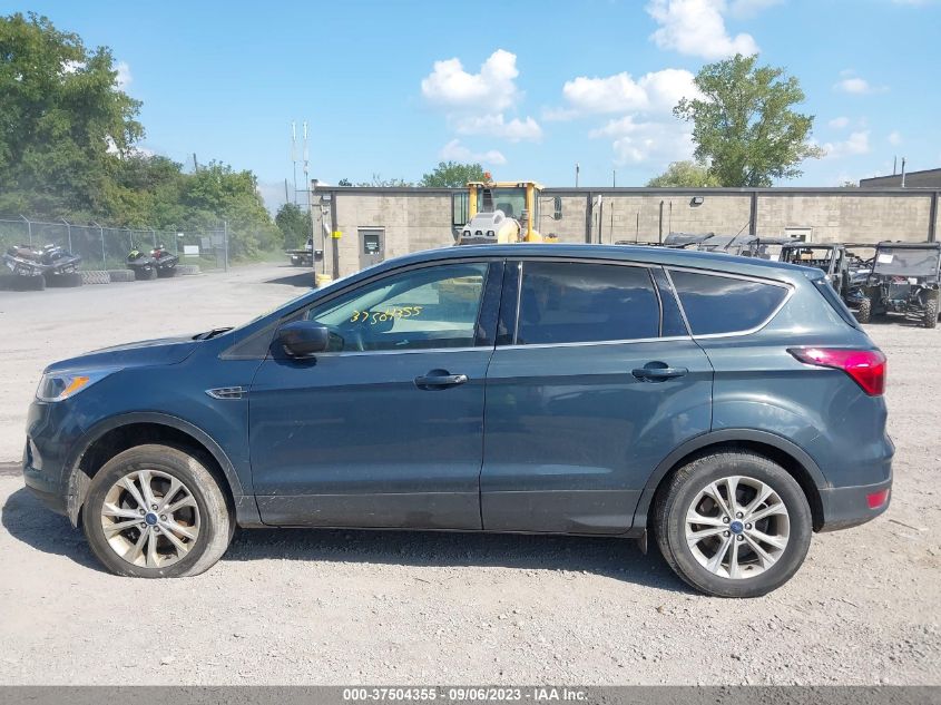 2019 FORD ESCAPE SE - 1FMCU9GDXKUB84143