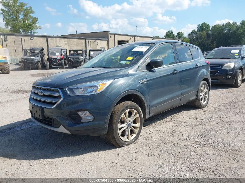 1FMCU9GDXKUB84143 2019 FORD ESCAPE, photo no. 2