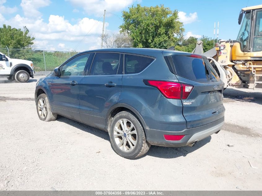 2019 FORD ESCAPE SE - 1FMCU9GDXKUB84143