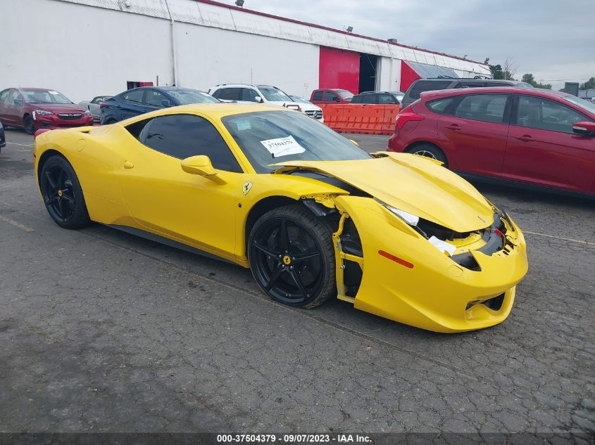 2013 FERRARI 458 ITALIA ZFF67NFA7D0191068