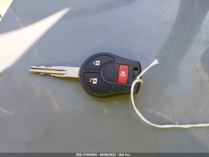 2015 NISSAN VERSA NOTE SV - 3N1CE2CP6FL396095