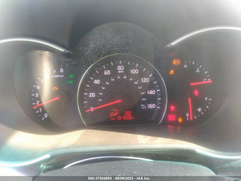 2014 KIA SORENTO LX - 5XYKT4A66EG427744